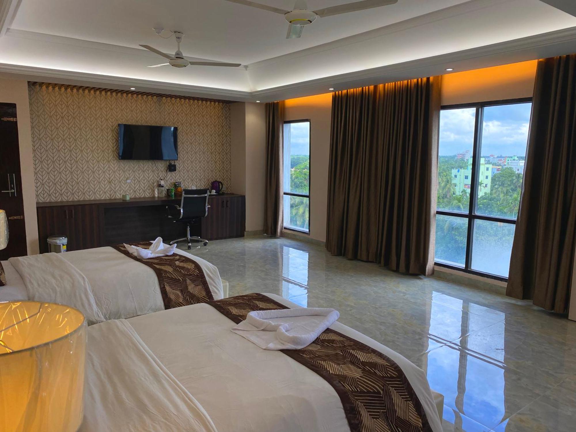 Noakhali Hotel Valentino מראה חיצוני תמונה