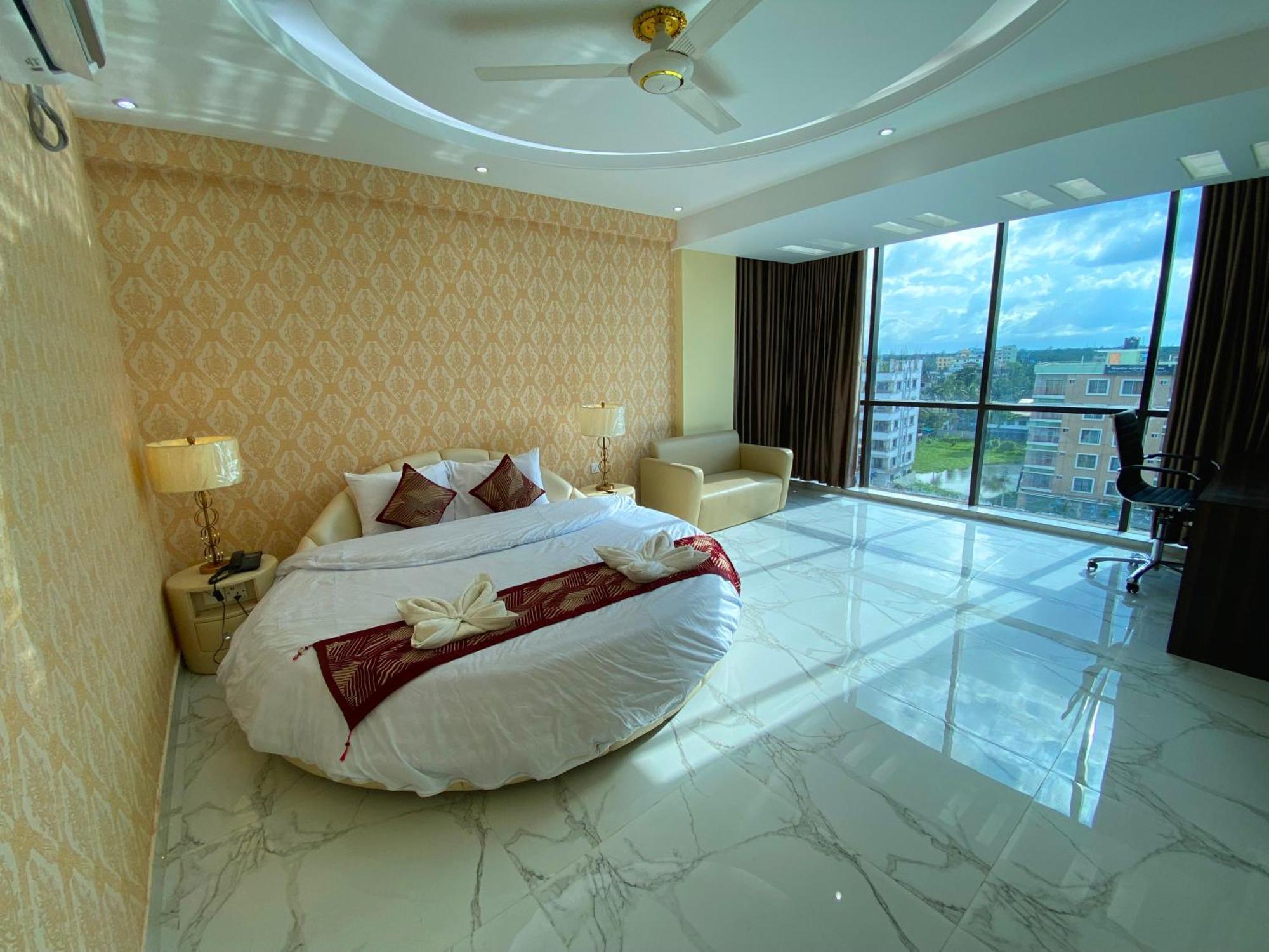 Noakhali Hotel Valentino מראה חיצוני תמונה