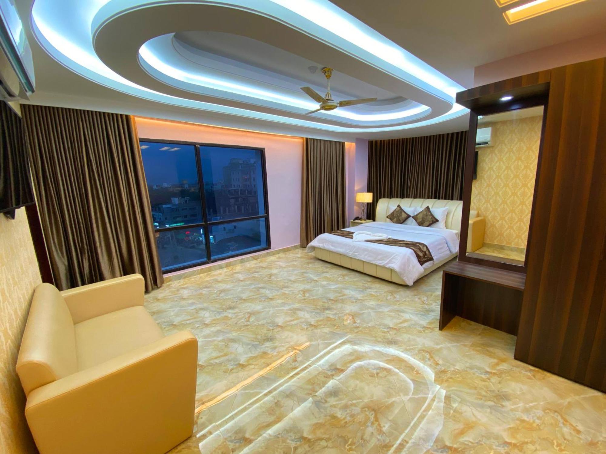 Noakhali Hotel Valentino מראה חיצוני תמונה