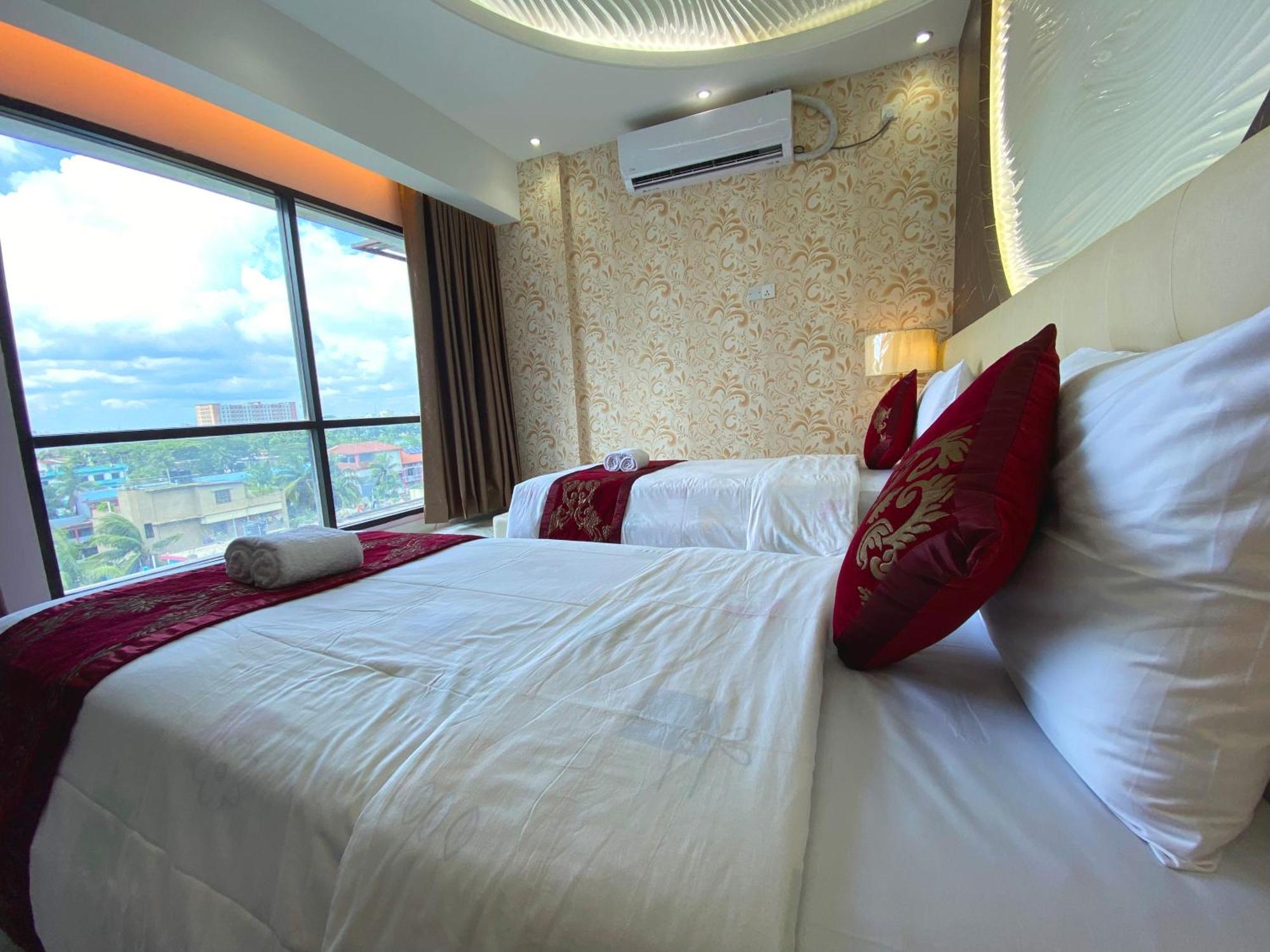 Noakhali Hotel Valentino מראה חיצוני תמונה