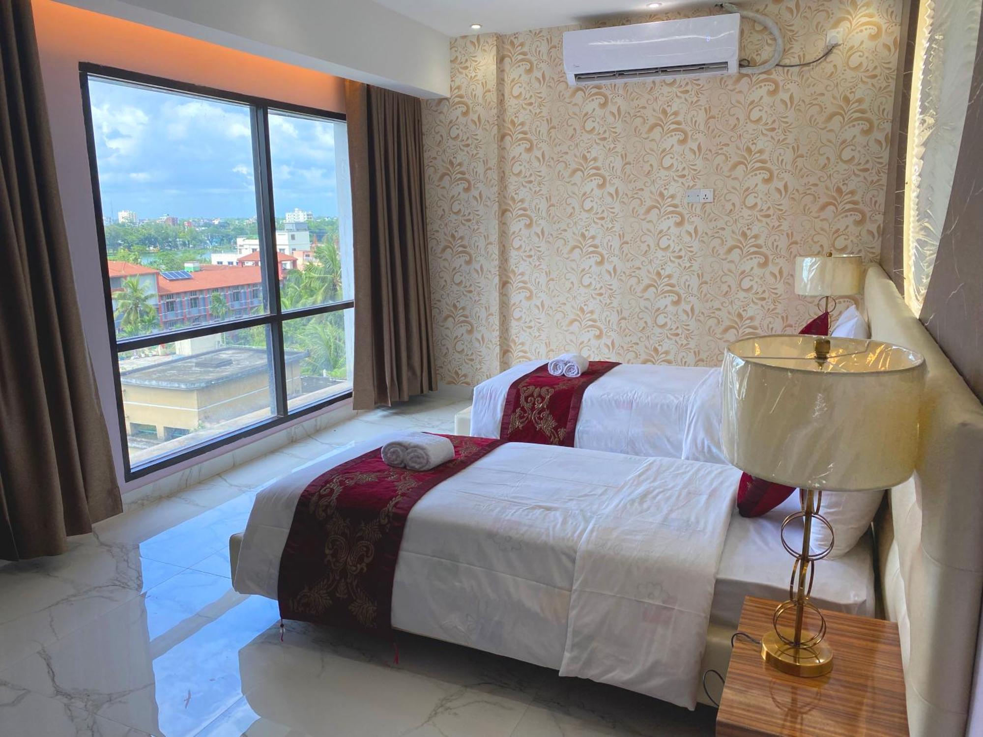 Noakhali Hotel Valentino מראה חיצוני תמונה