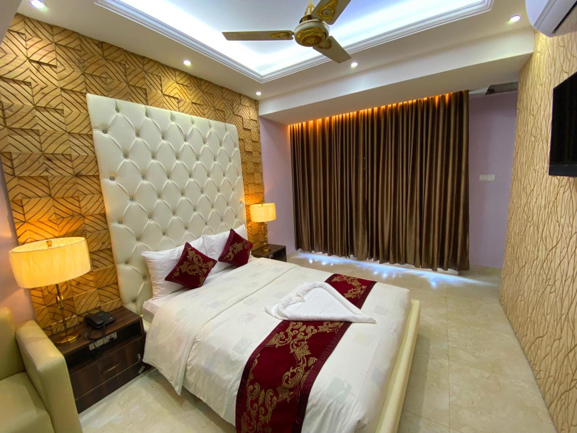 Noakhali Hotel Valentino מראה חיצוני תמונה